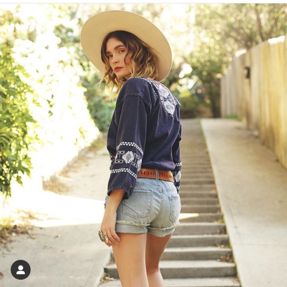 Revice Patch Boyfriend Shorts - image 3